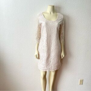 Vanity Cream Lace Shift Dress Size M
